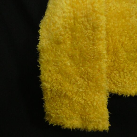 MOE | P2P 18.5 inches measured | Vintage Yellow Long Sleeve Teddy Sweater - Picture 7 of 16